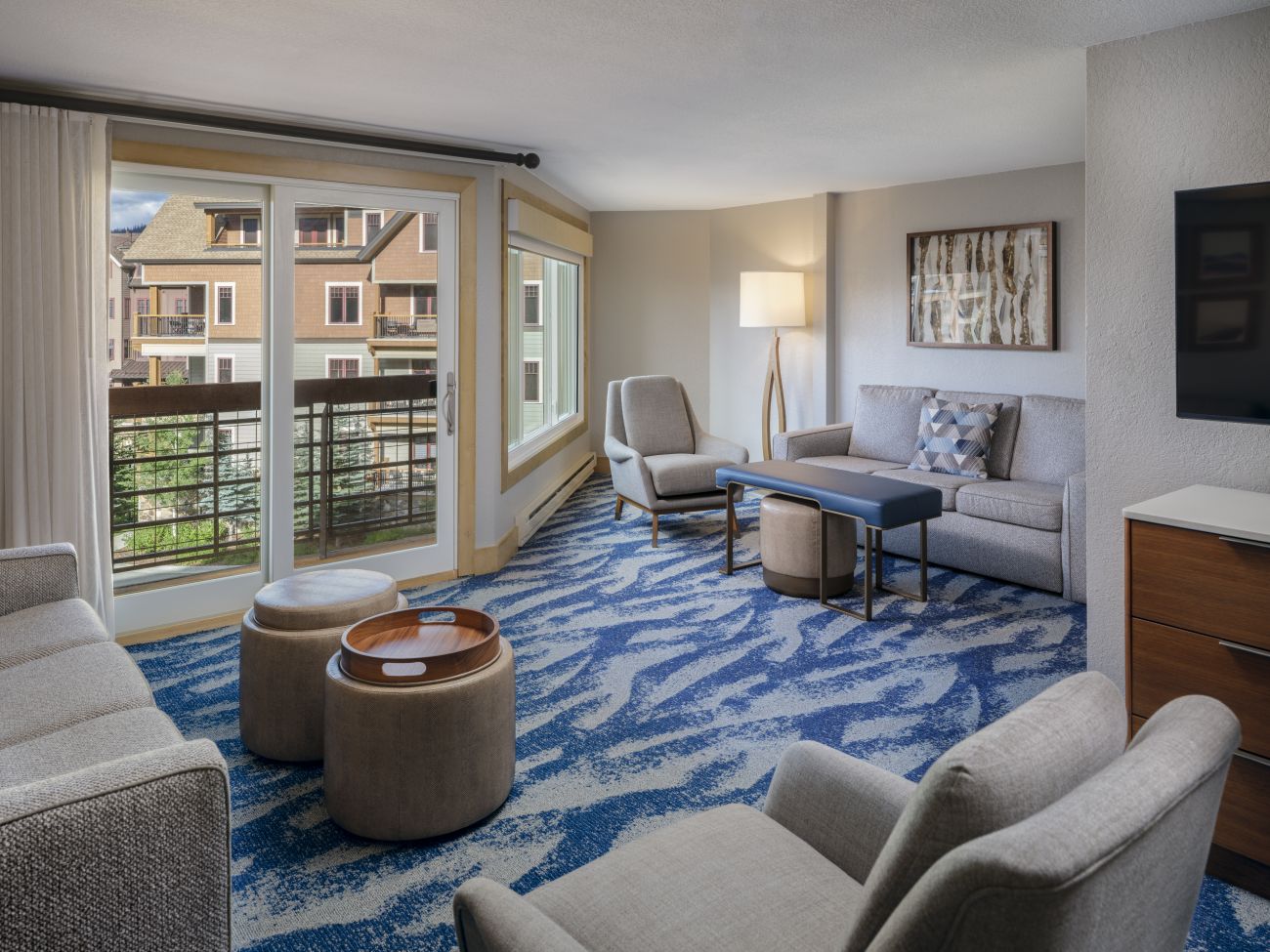 Living Room (1-Bedroom)